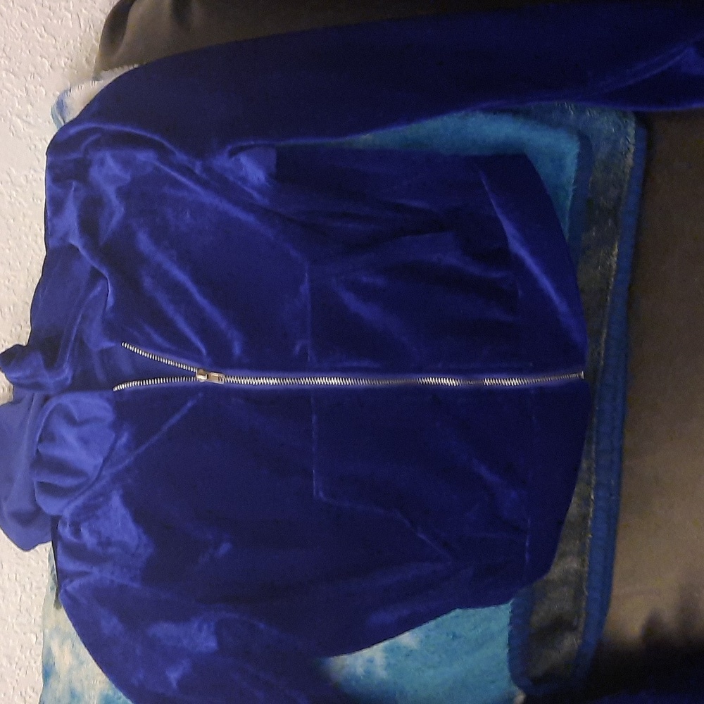 Jogging Set - image 3